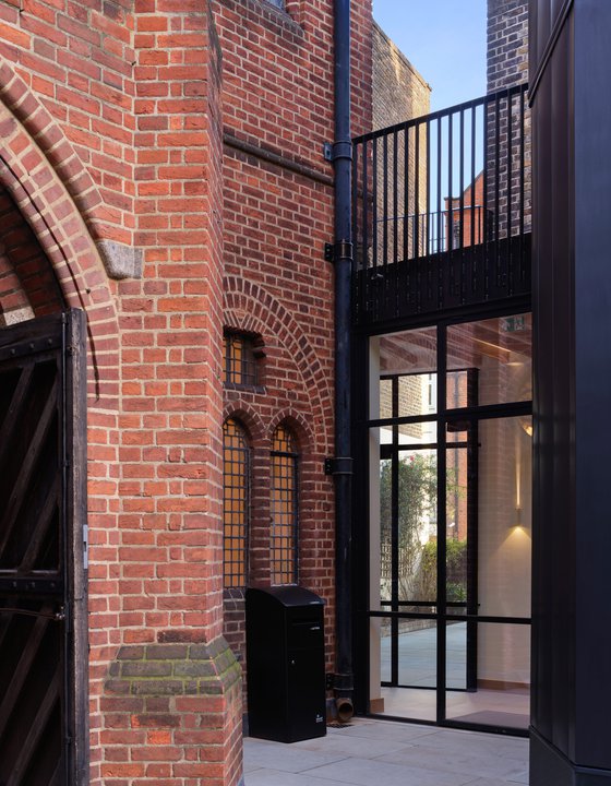 Matthew Lloyd Architects St Mary Bourne Street Entrance